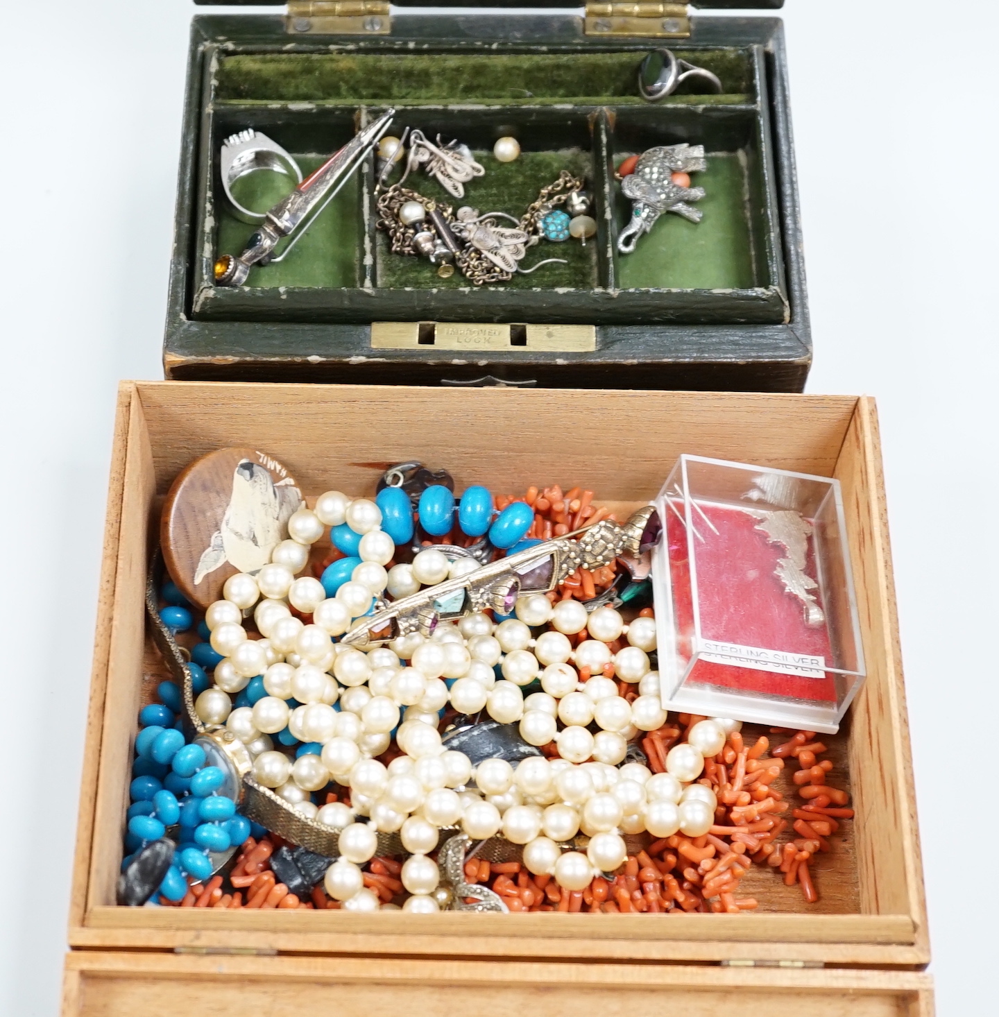 A quantity of assorted mainly costume jewellery, etc, including a pair of 9ct and coral set drop earrings and a sterling and Scottish hardstone set dirk brooch.